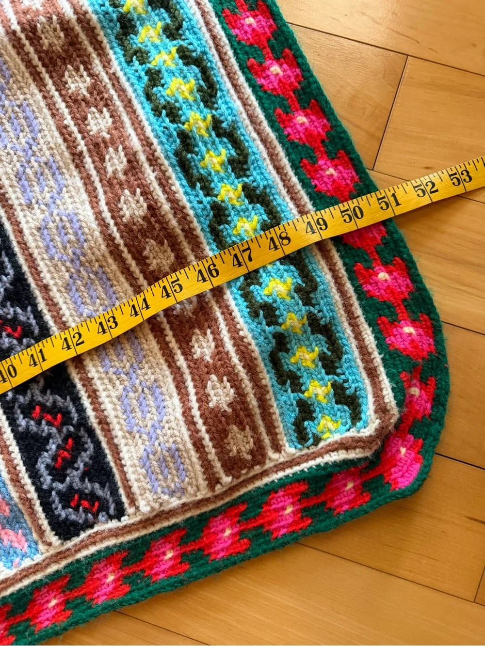 VTG Handmade Southwestern Cabin Boho Folk Art Knit Afghan Throw Blanket 51x61